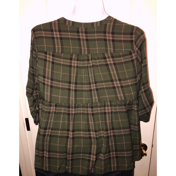 Torrid green plaid babydoll pullover blouse - Picture 3 of 4